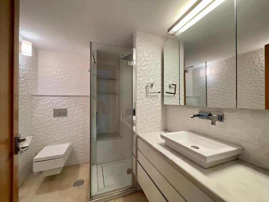 Fdez Amazing House By Cathedral And Giralda With Private Pool Villa เซบีญา ภายนอก รูปภาพ