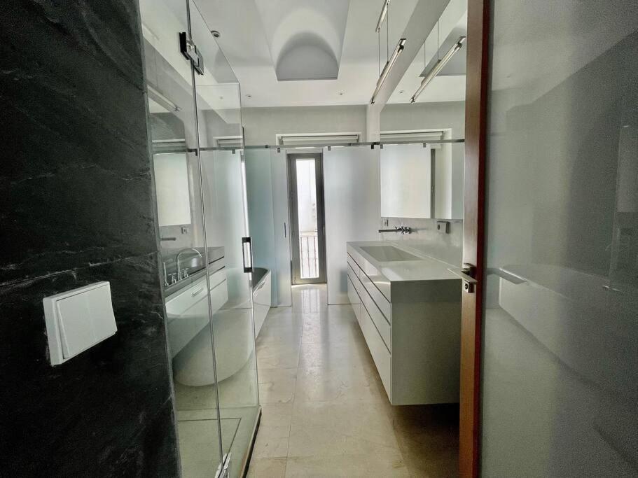 Fdez Amazing House By Cathedral And Giralda With Private Pool Villa เซบีญา ภายนอก รูปภาพ