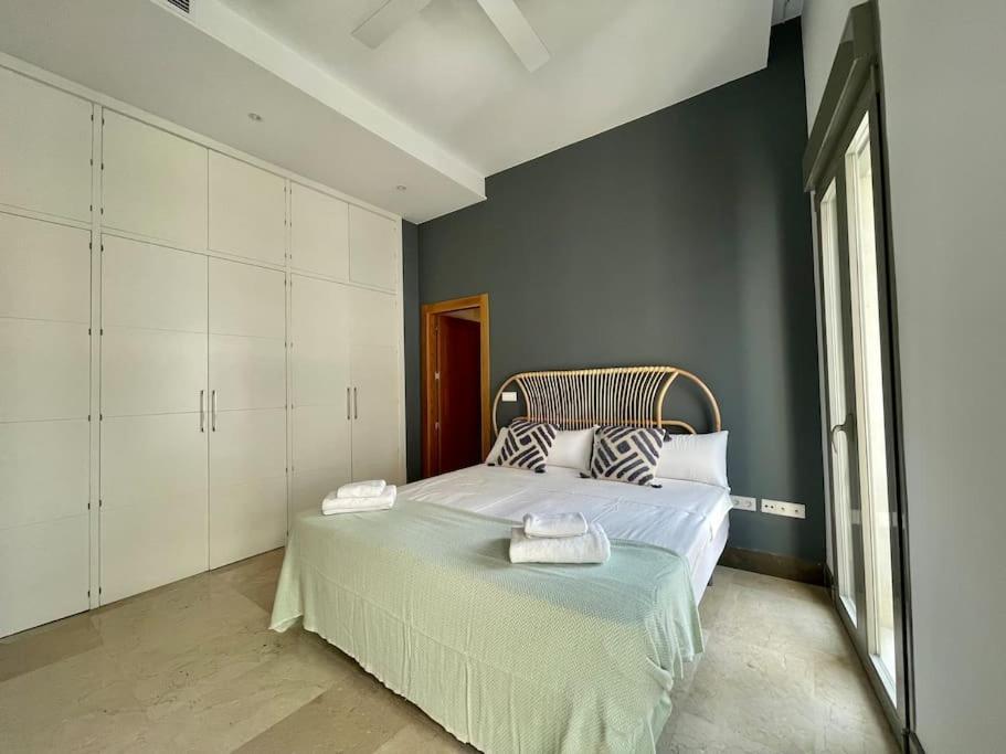 Fdez Amazing House By Cathedral And Giralda With Private Pool Villa เซบีญา ภายนอก รูปภาพ