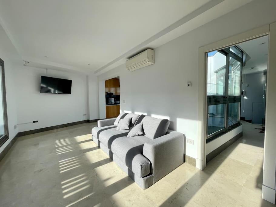 Fdez Amazing House By Cathedral And Giralda With Private Pool Villa เซบีญา ภายนอก รูปภาพ